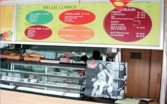 OYO Premium Paradise Secunderabad