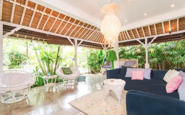 Villa Kupu-Kupu Seminyak Bali