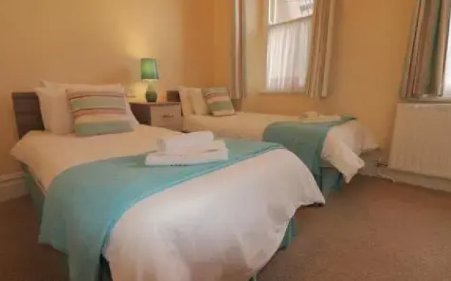 Annan Hotel