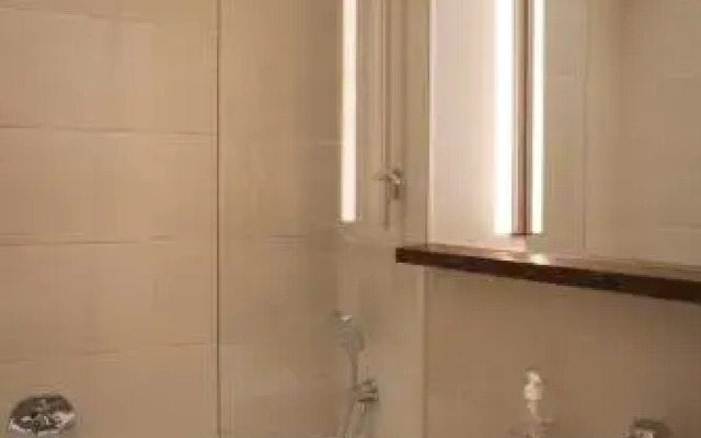 Studio 44 Apartments with Harmony