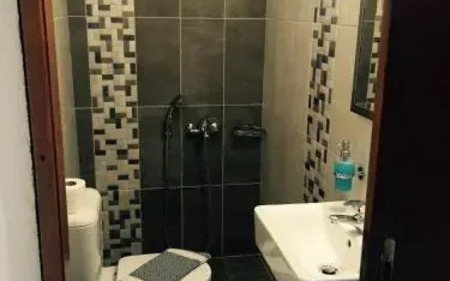 Protopapas Rooms