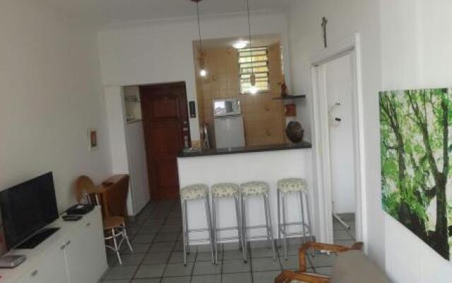 Etours - Novo Quarto Sala em Copacabana