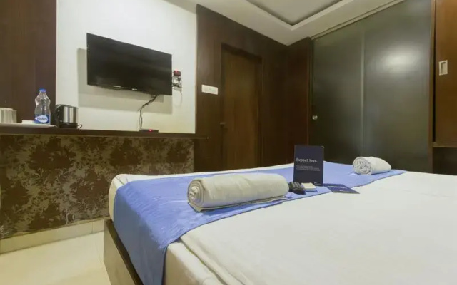 FabHotel Avs Kukatpalli