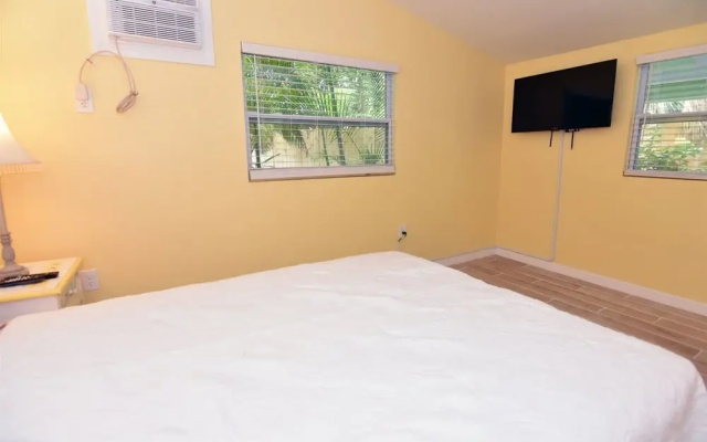 The Palms of Sanibel - Lavender Cottage