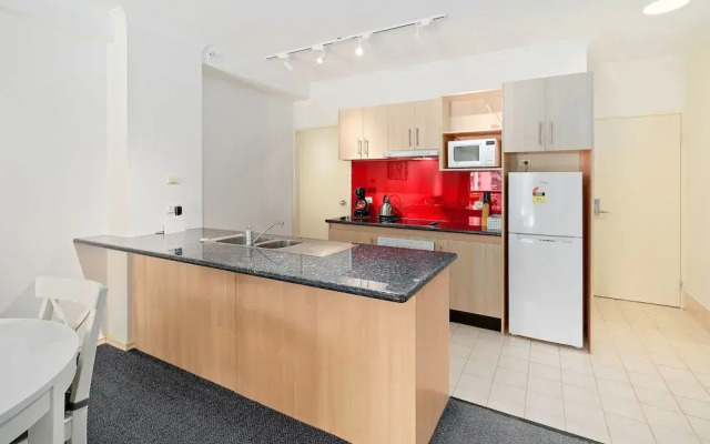 Perth City Lux Apartments