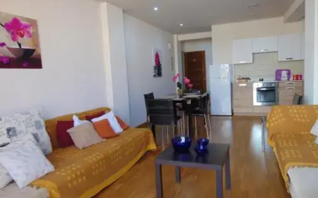 Ithaki Phinikoudes Apartment No. 102