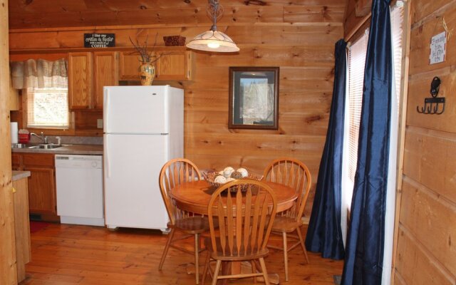 Happily Ever After - 1 Br Cabin