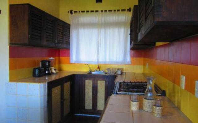 Beautiful Beach House Con Flores