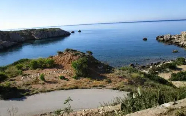 Studios Fokia Beach