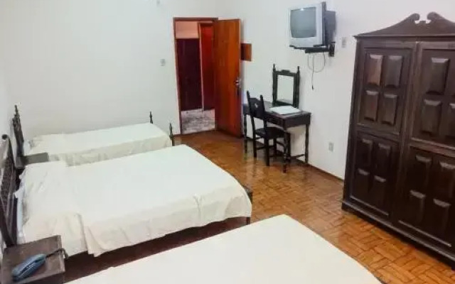 Hotel Colonial