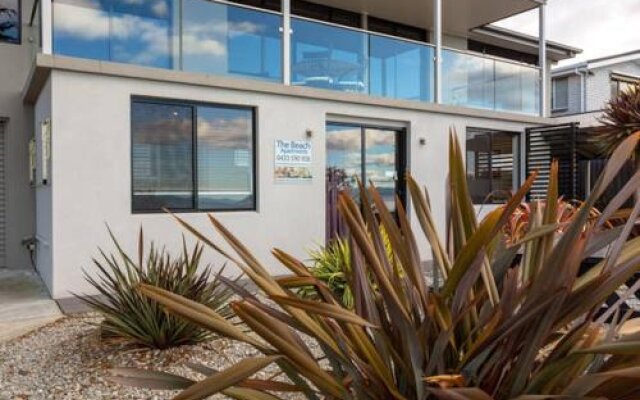 Beachfront Apartment Blackmans Bay