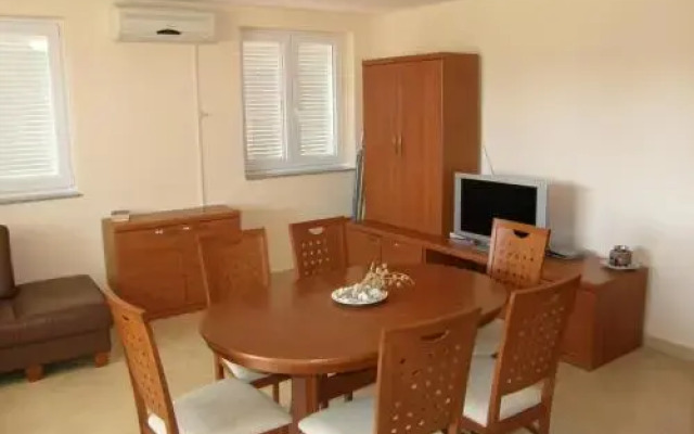 Apartments Knezevic Pavlic