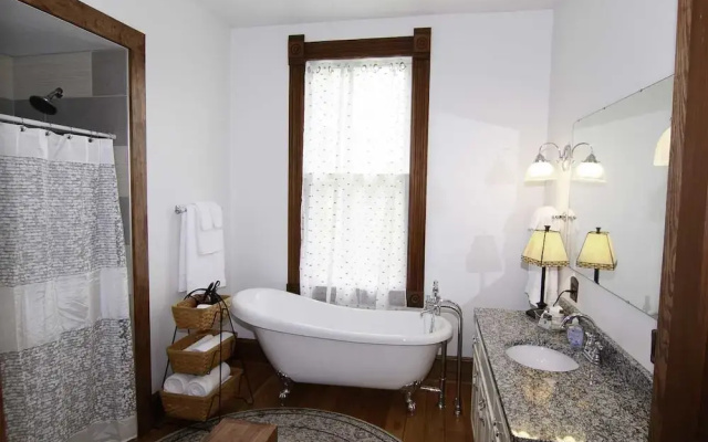 Mineral Spring Guest House