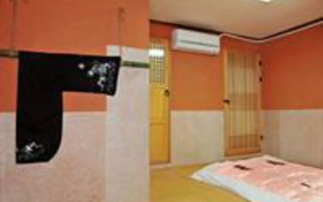 Seonunjae Hanok Hotel