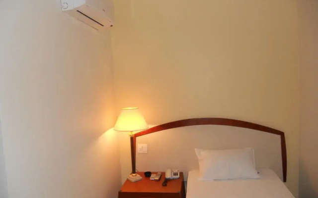Hotel One