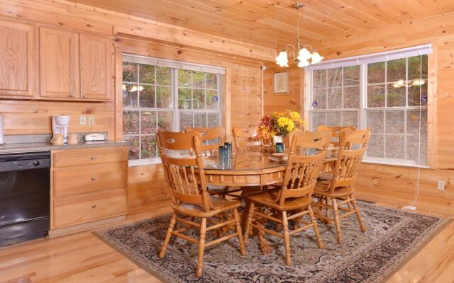 Love Laughs 11 - Seven Bedroom Cabin