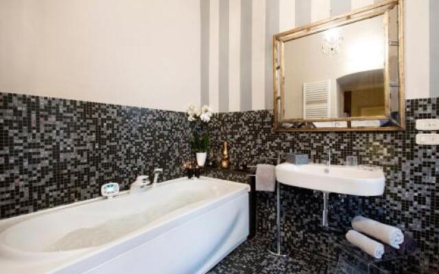 Cortona Charme Suite Reale