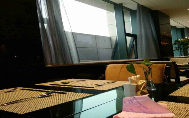 Fulin Hotel