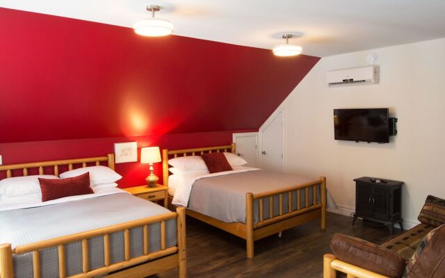 Belle de Nuit Wakefield Inn
