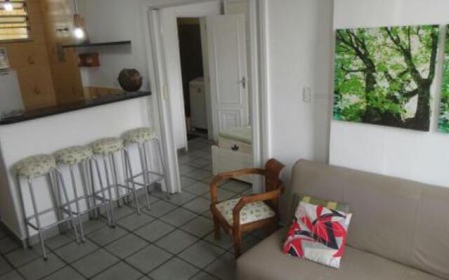 Etours - Novo Quarto Sala em Copacabana