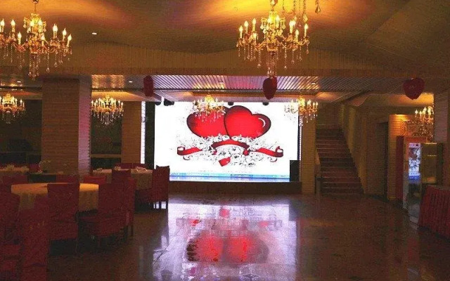 Hong Yuan Hotel - Hebi