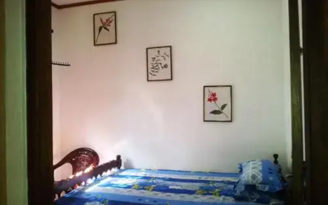 Simple Place