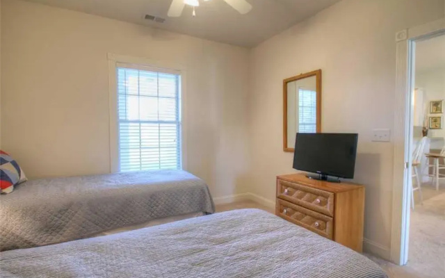 Magnolia Pointe 302-4827p