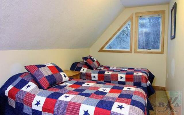 Bear Run House by RedAwning