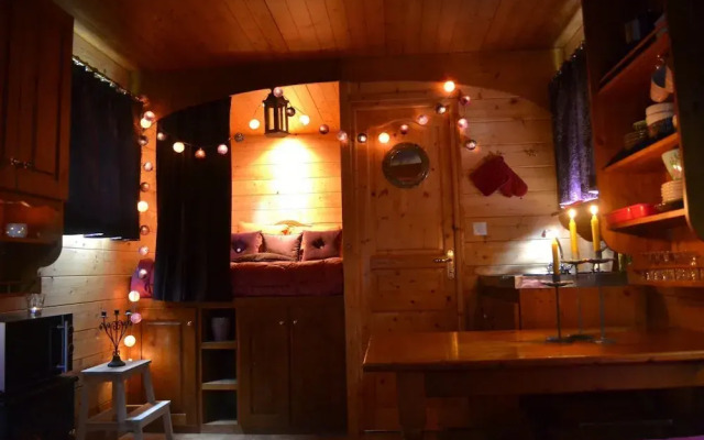 Camping Domaine Provencal - Roulottes