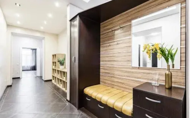 Gorokhovaya Art Apartments