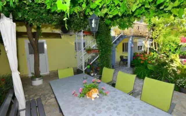 Apartments Veky 3