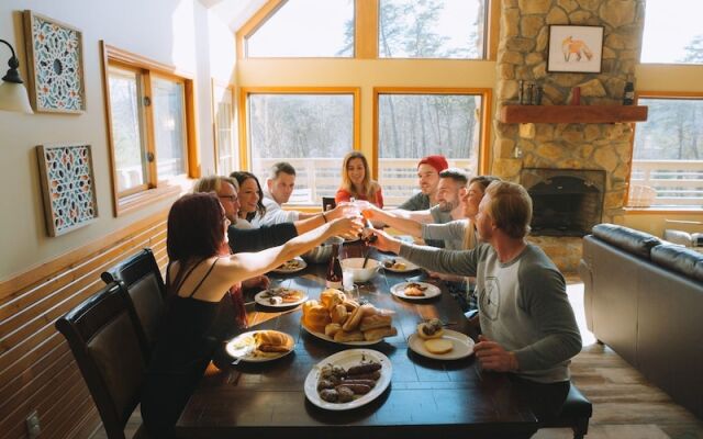 Fireside Lodge - Hocking Hills