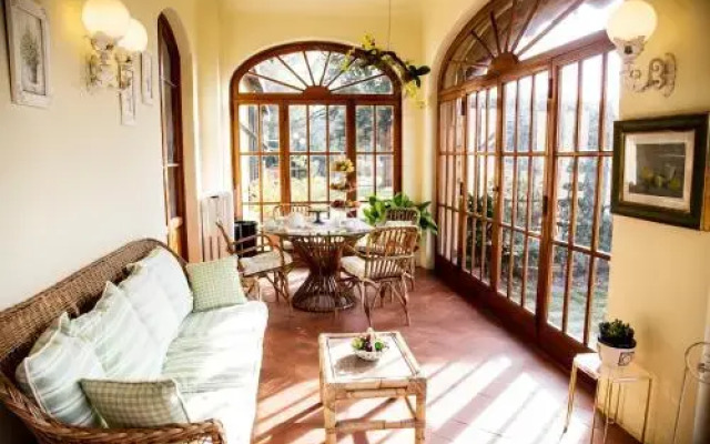 Villa LeonLori