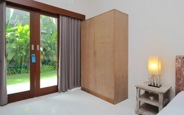Airy Seminyak Sunset Road Belong Dua 5 Kuta Bali