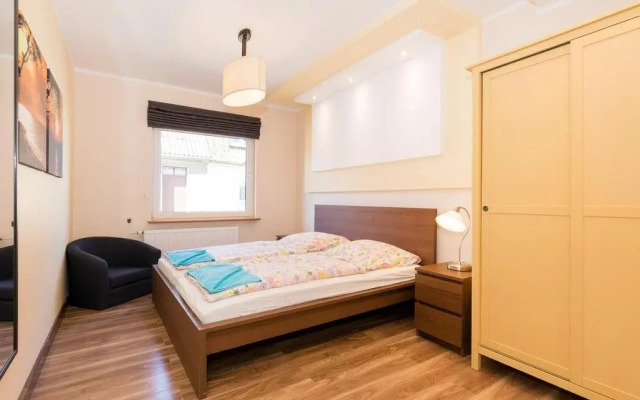 Holiday House Bursztyn by Renters