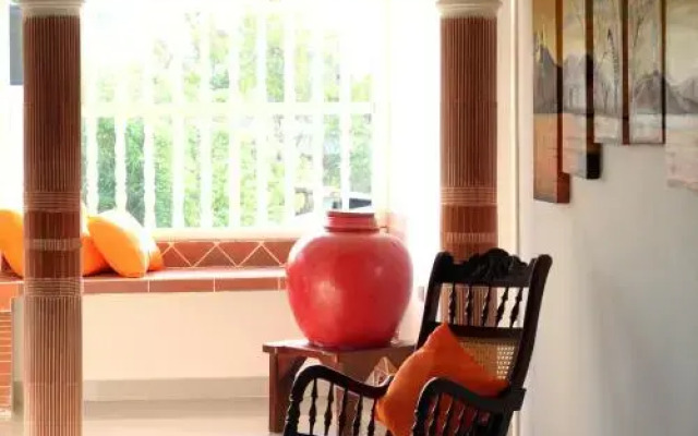 Hotel Jardines Evans
