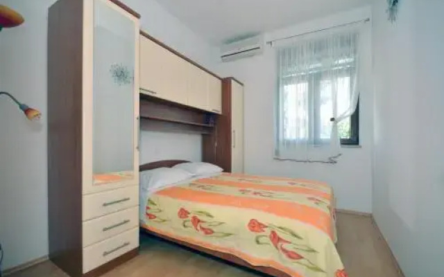 Apartments Kiki 150 METERS TO THE BEACH