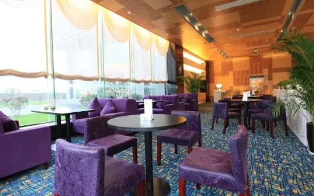 Wuxi Wisdom Hotel