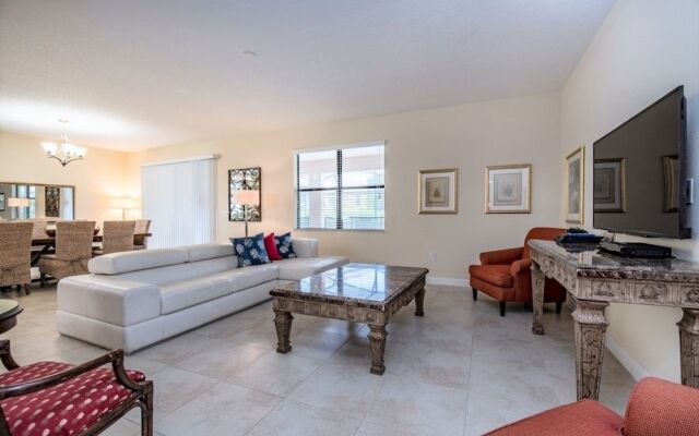 Wedge Villa #231069 - 5 Br villa