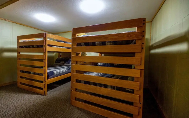 Grande Butte Lodge - Hocking Hills