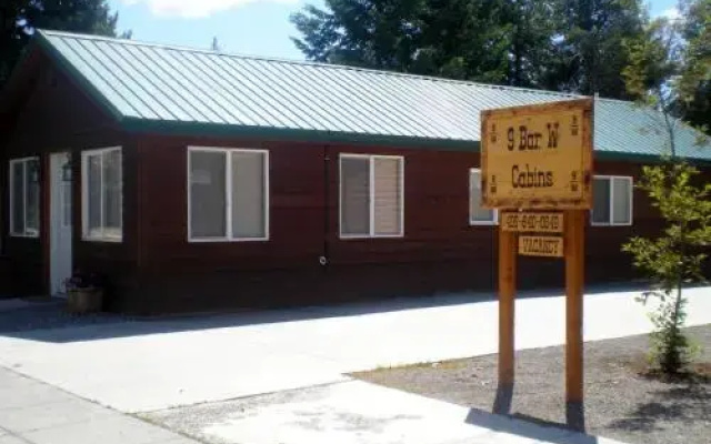 9-W Cabins