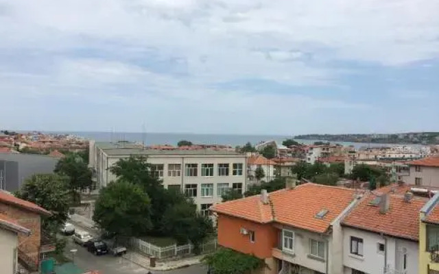 Guest House Plada View