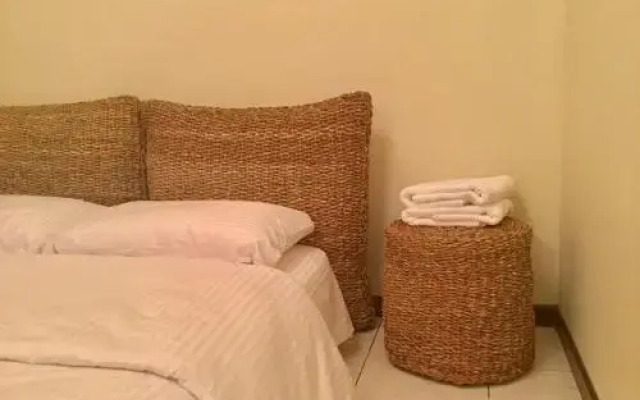 Mango Boulevard Hotel