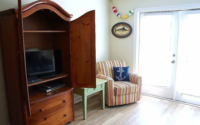 Clubhouse- The