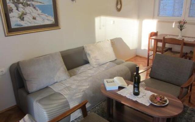 Holiday Home Lujo
