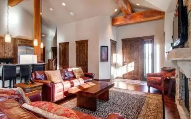 Fairmont Residence on the River