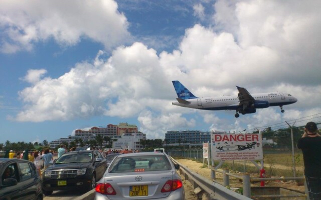 SXM Spotters Paradise