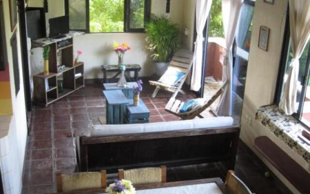 Beautiful Beach House Con Flores