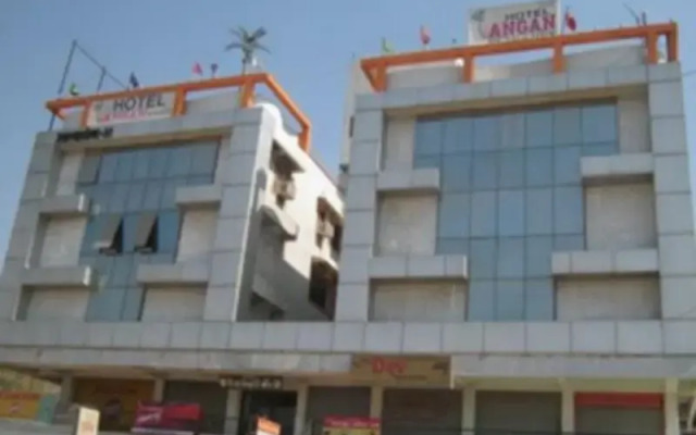 Hotel Angan Residency