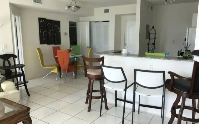 Miami Beach Intracoastal Apartments By Globe Quarters